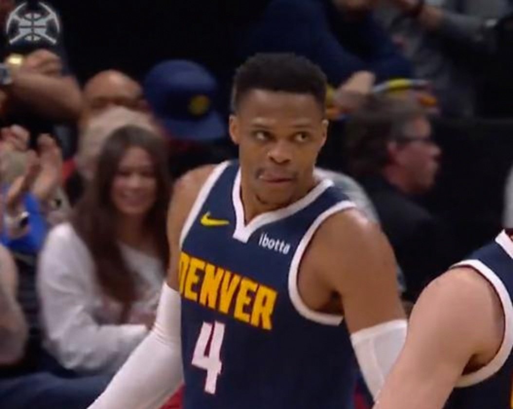 爱游戏官网转折点！萨克拉门托国王止住颓势；NBA常规赛国际比赛日攻防权衡；气氛紧张；训练强度明显提升的简单介绍